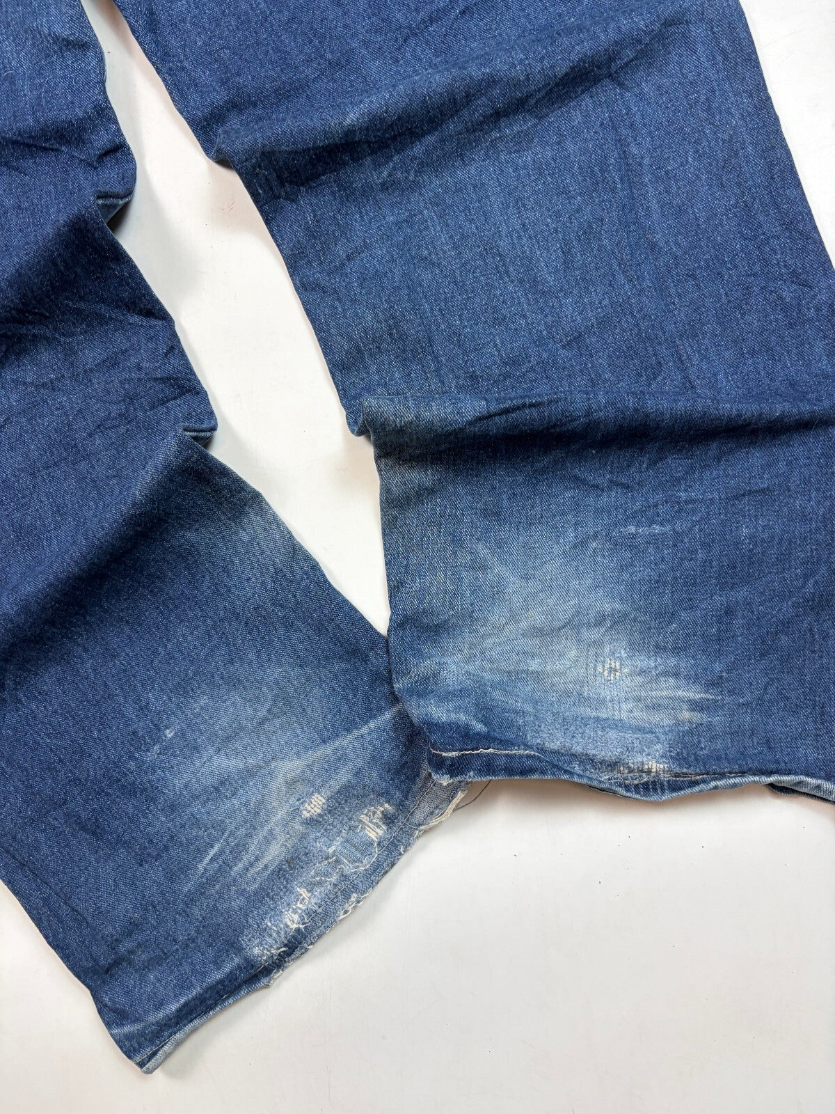 Vintage Y2K baggy hip hop jeans (W36)