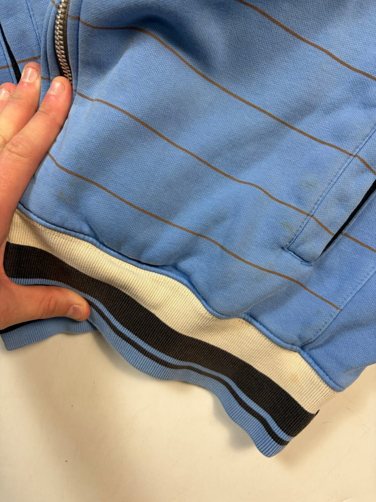 Vintage Y2K Nike striped zip up hoodie (M)