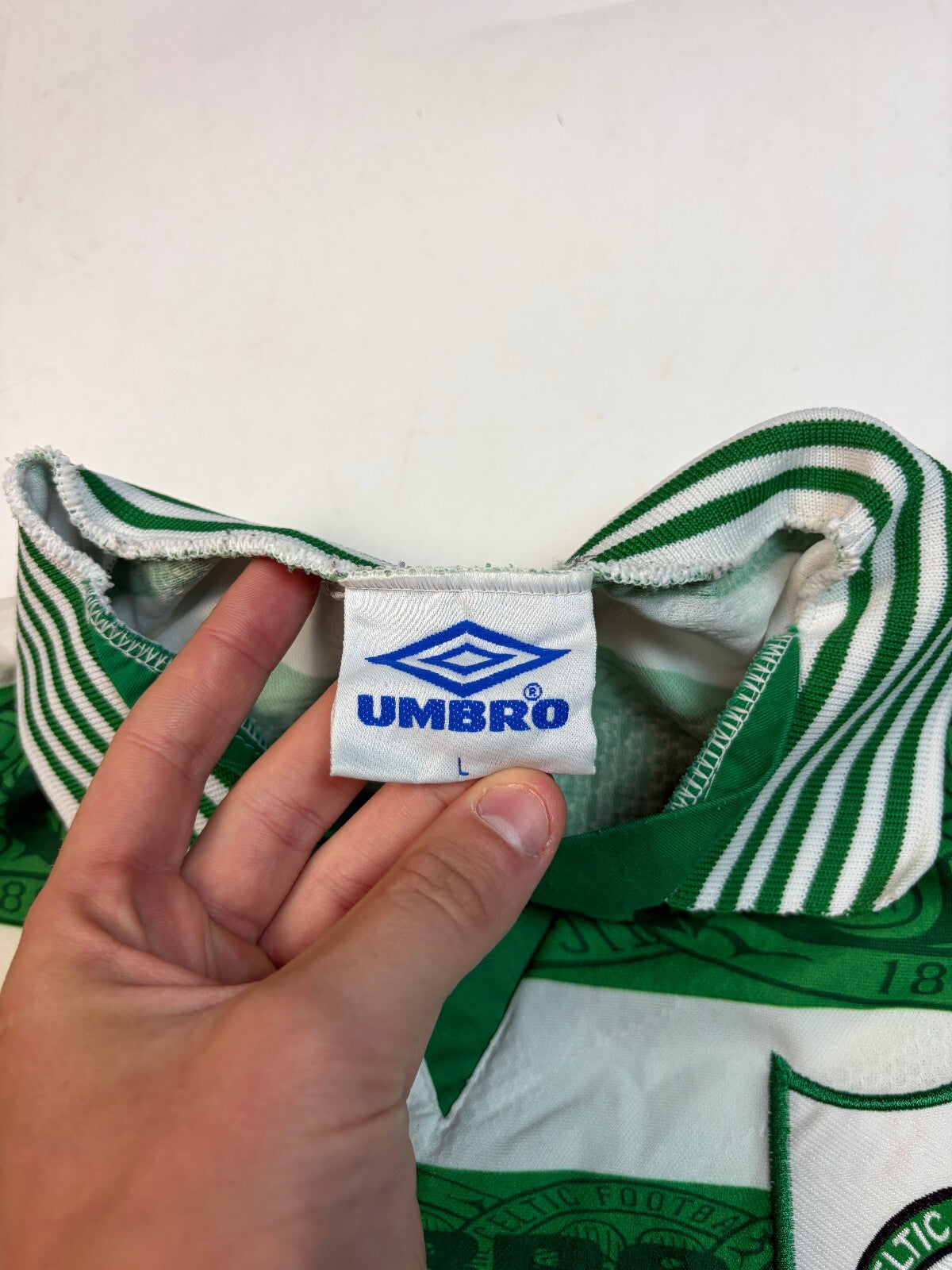 Vintage Celtic 1995-97 Umbro home football shirt (L)