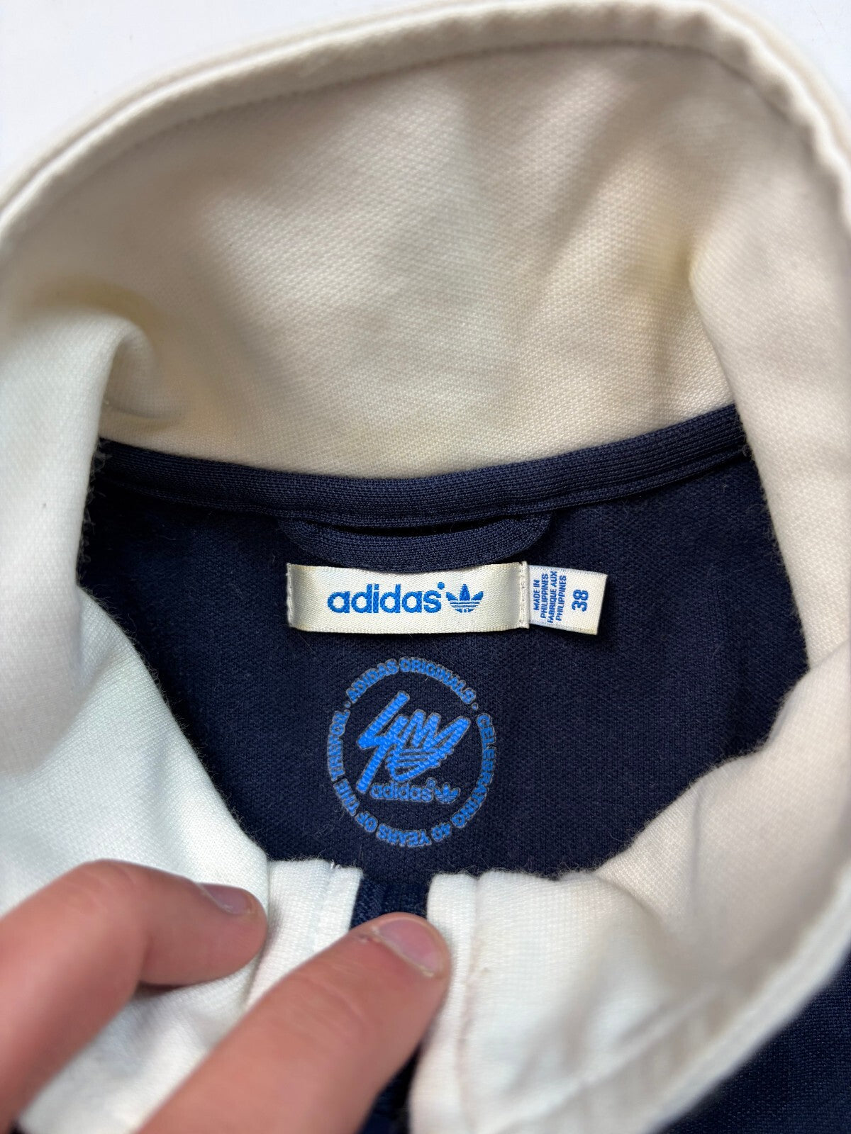 Vintage Y2K adidas originals side stripe track top (M)