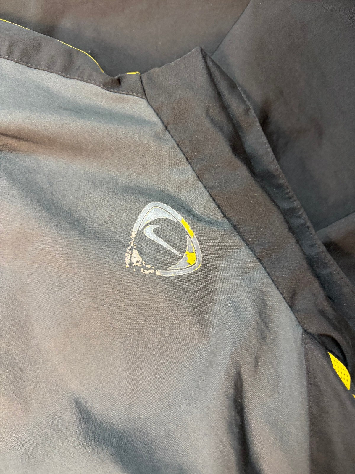 Brazil 2010/11 Nike football track jacket (XL)