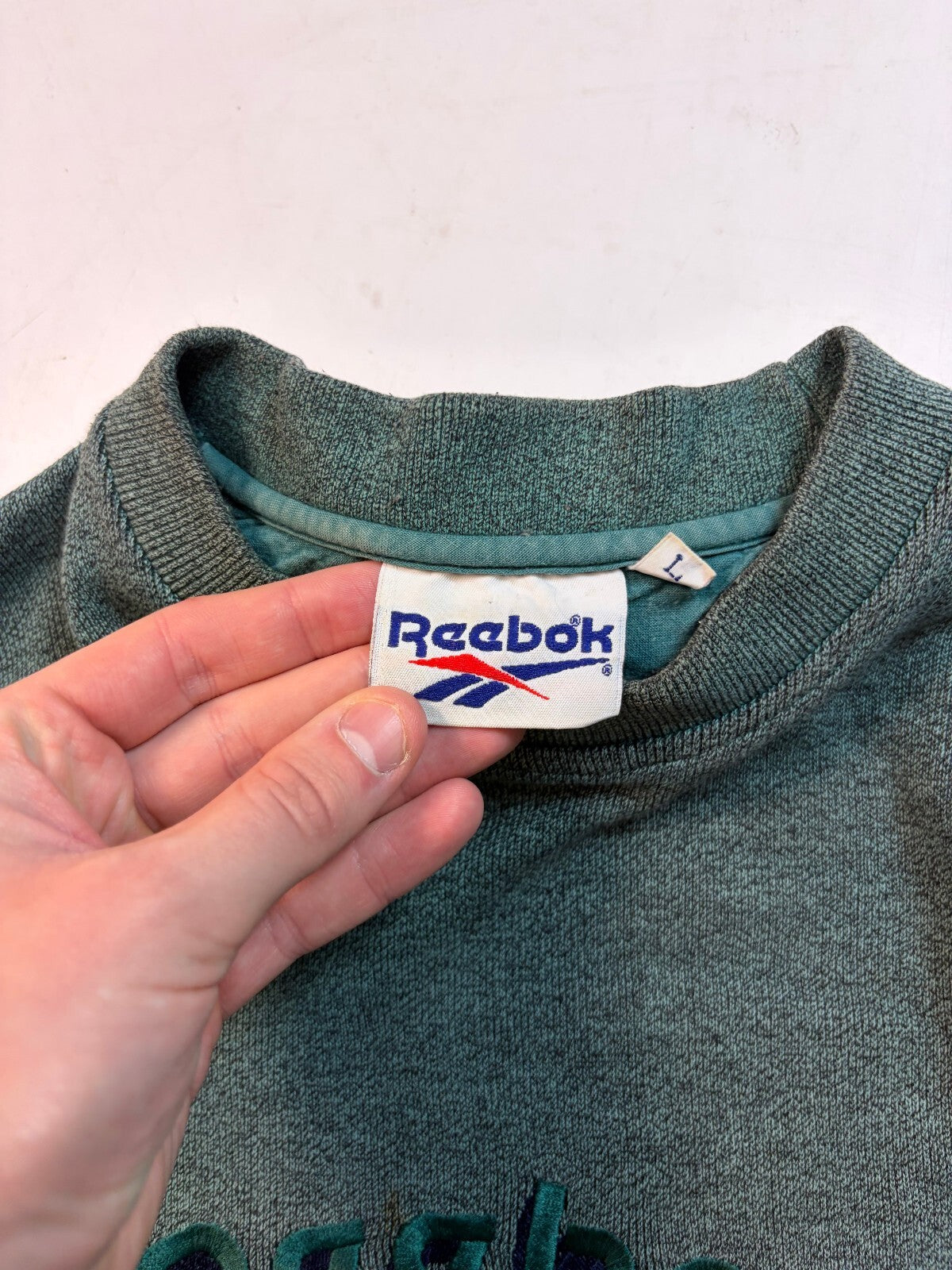 Vintage 90s Reebok centre logo sweatshirt (L)