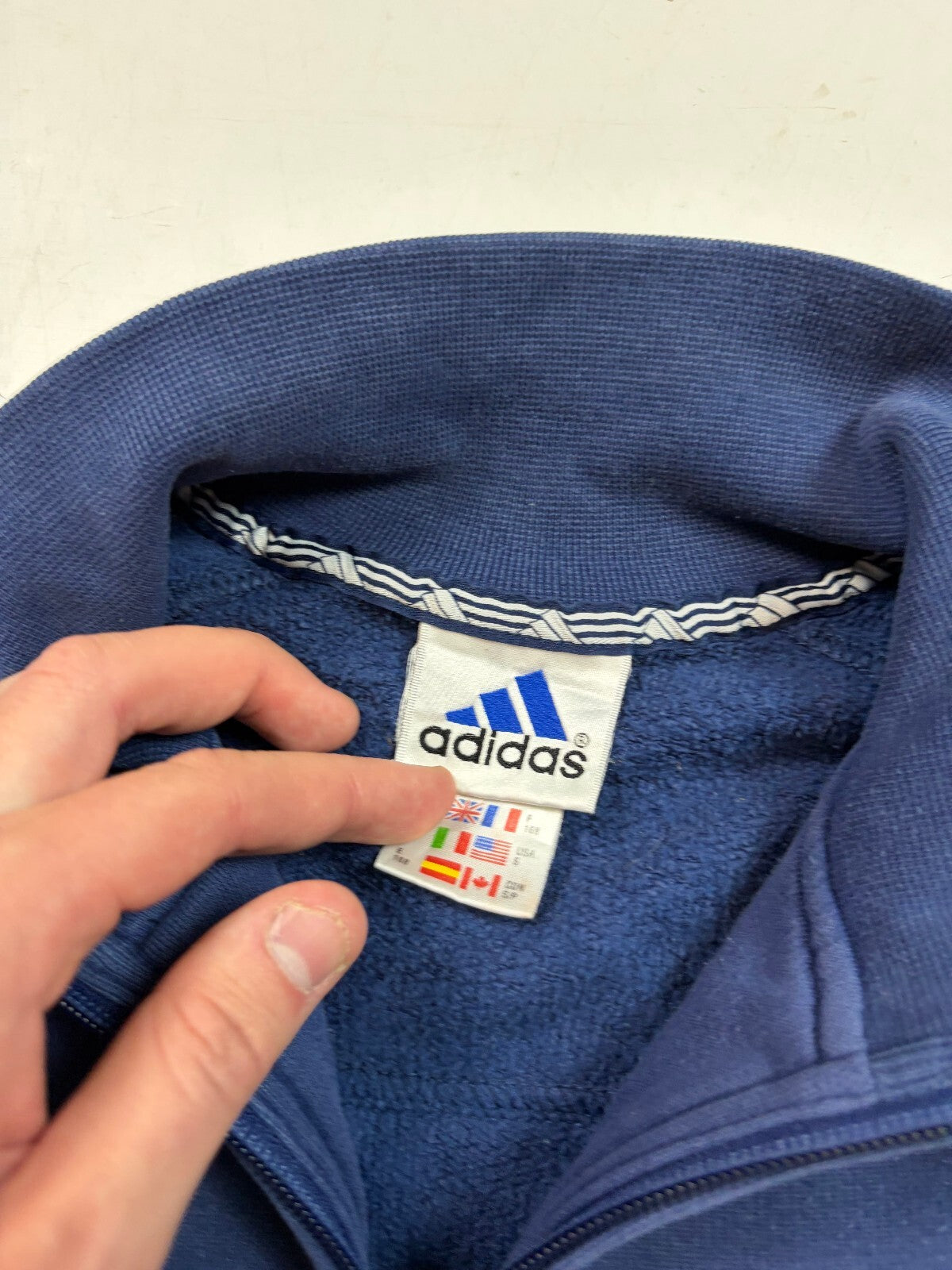 Vintage 90s adidas quarter zip sweatshirt (M)
