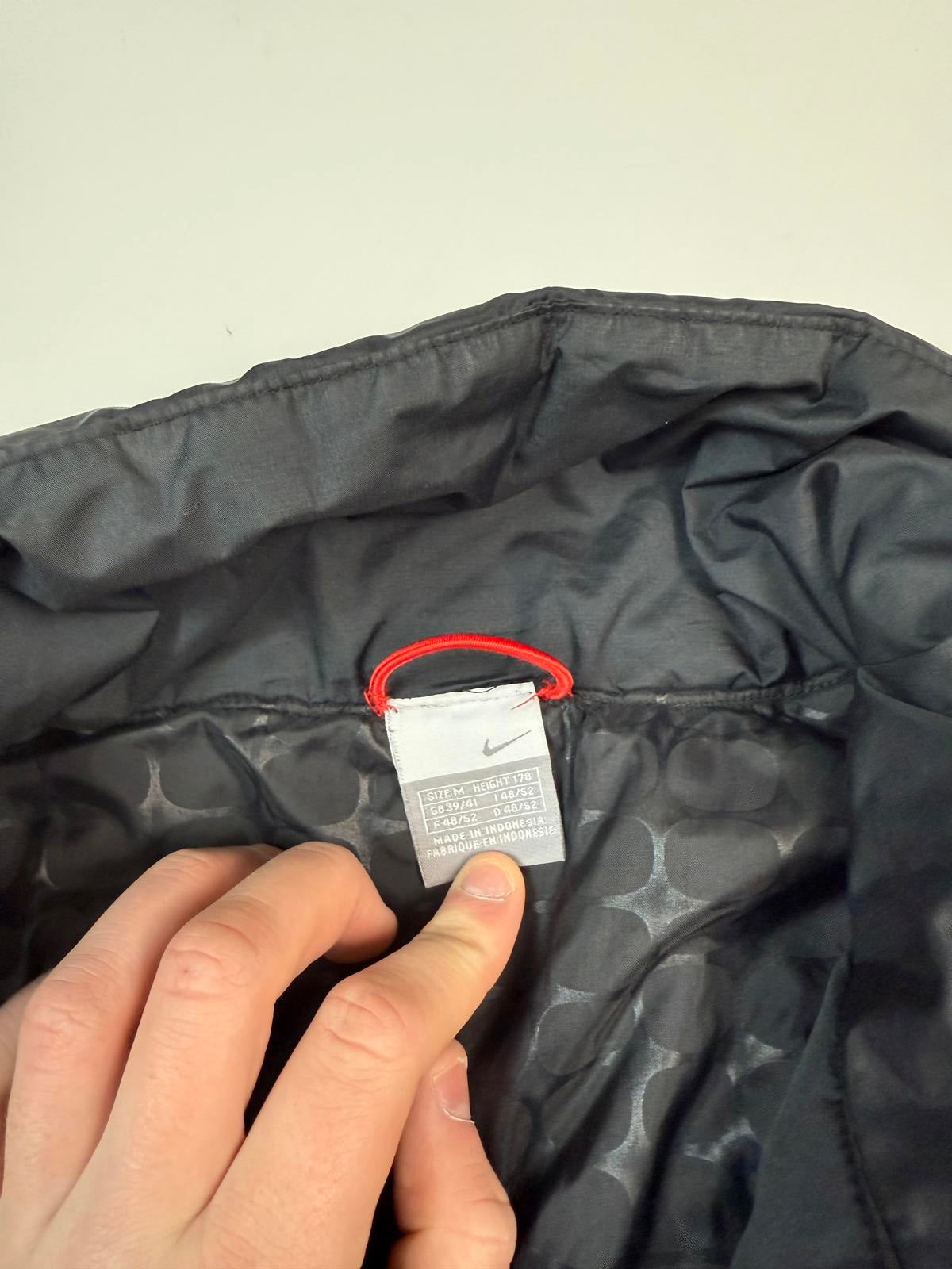 Vintage Nike mini swoosh padded jacket (M)