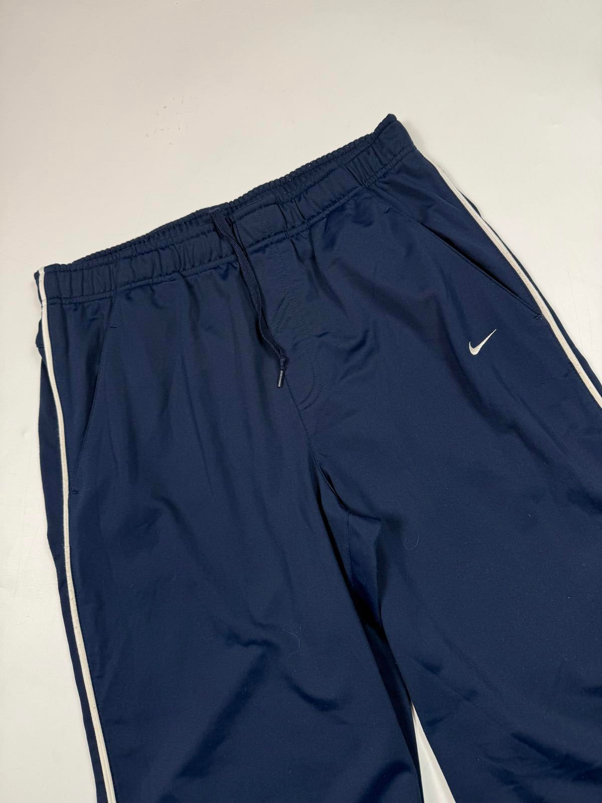 Vintage Nike baggy track pants (L)