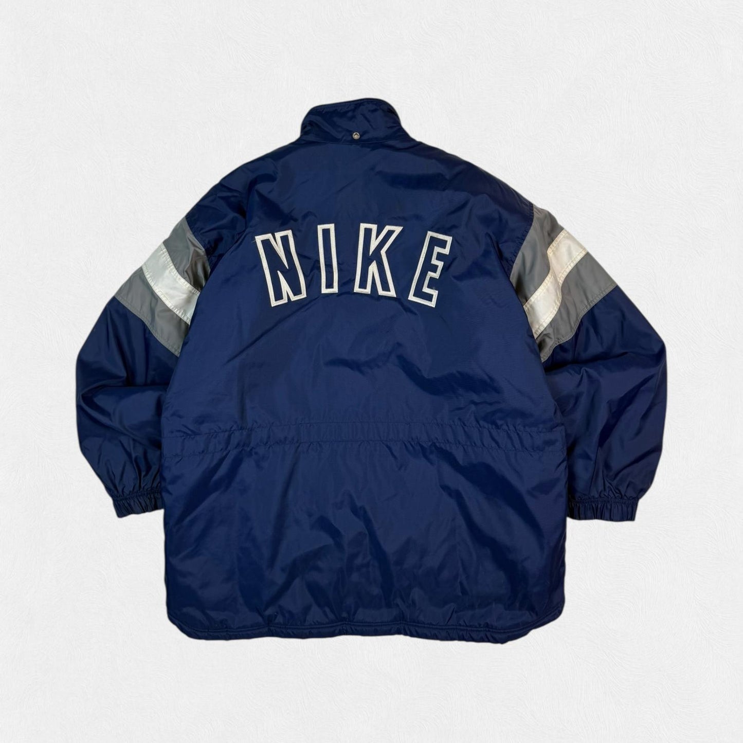 Vintage 90s Nike spell out padded jacket (XL)