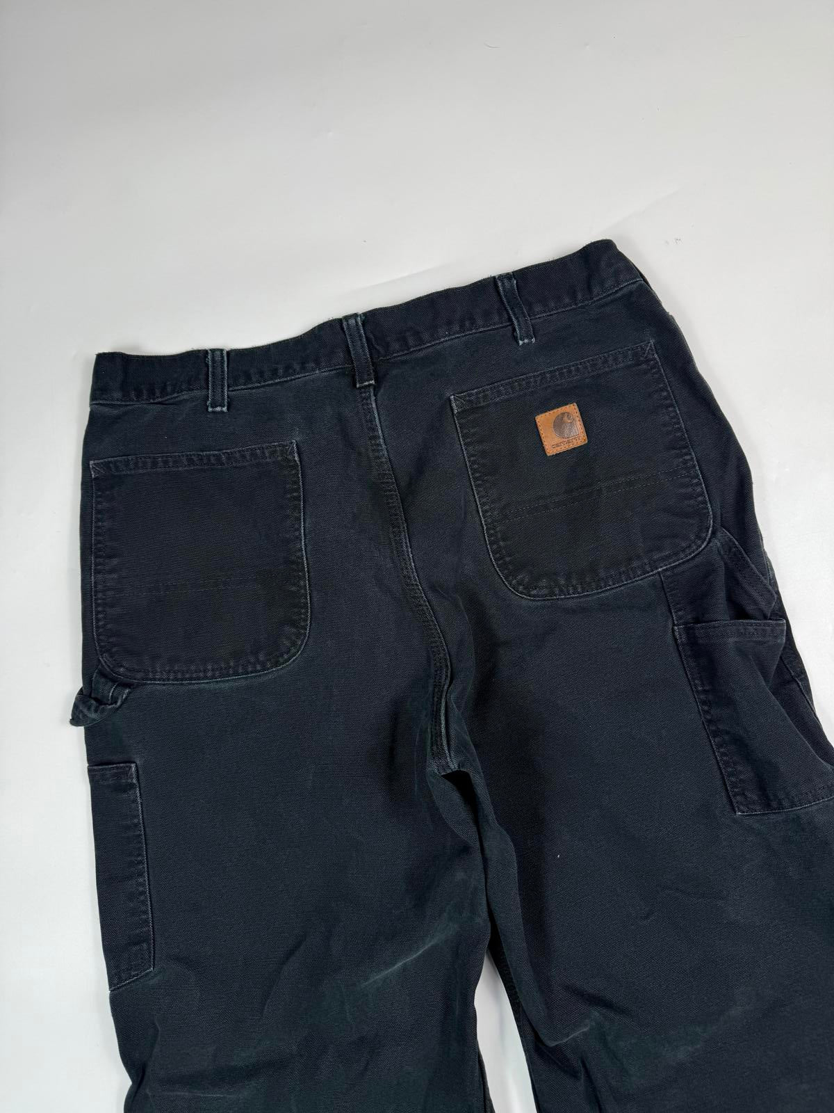 Carhartt baggy carpenter pants (W34)