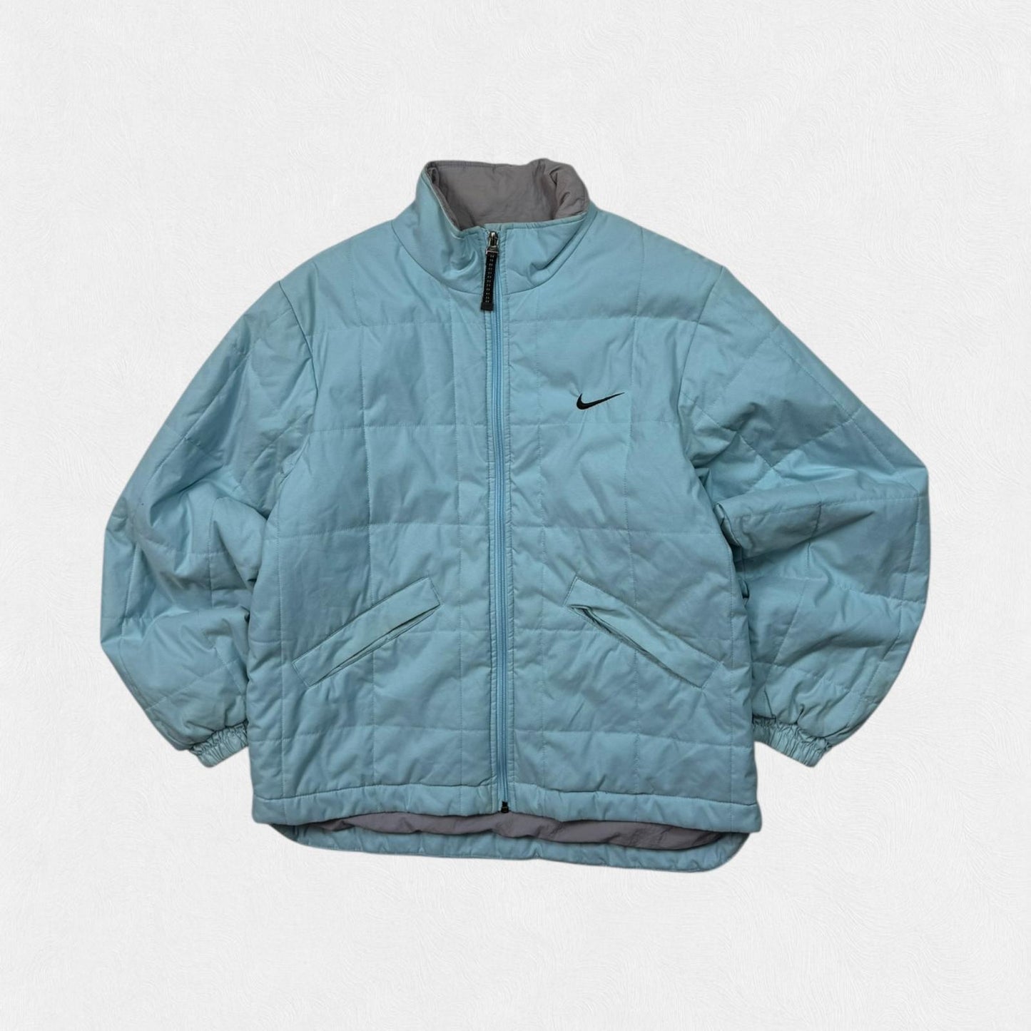 Vintage 90s Nike puffer jacket (W8)