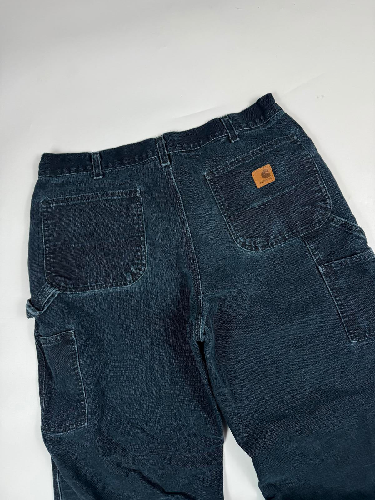 Carhartt baggy carpenter pants (W34)