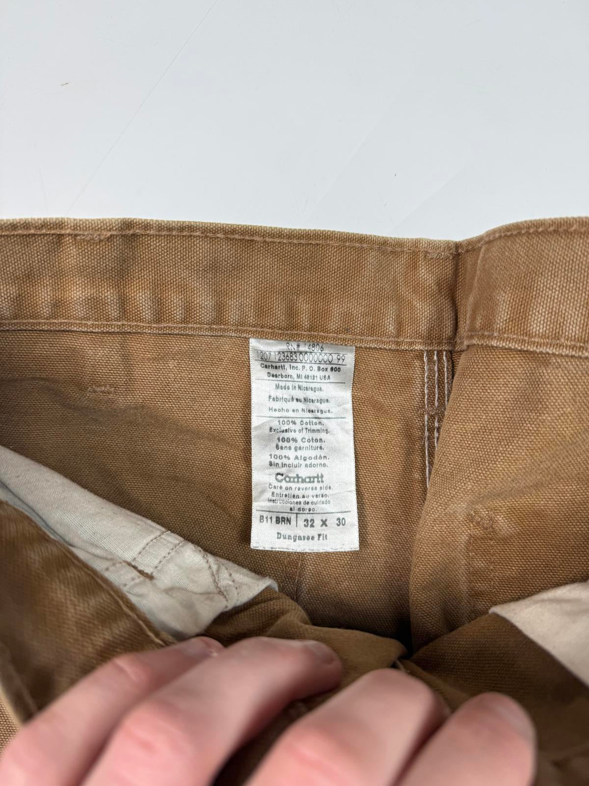 Vintage Carhartt baggy carpenter pants (W32)