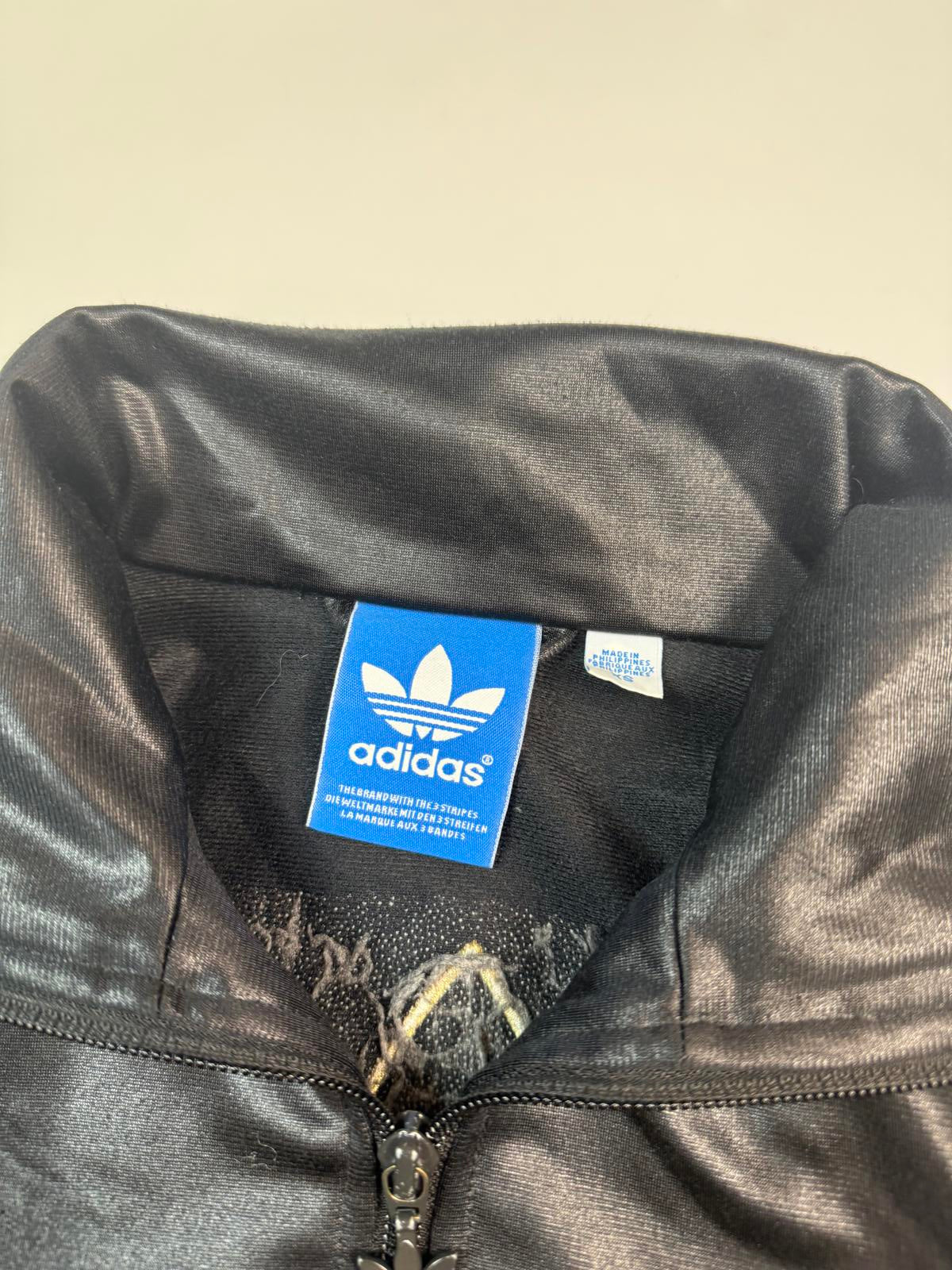 Adidas Originals Chile 62 track top (XS)