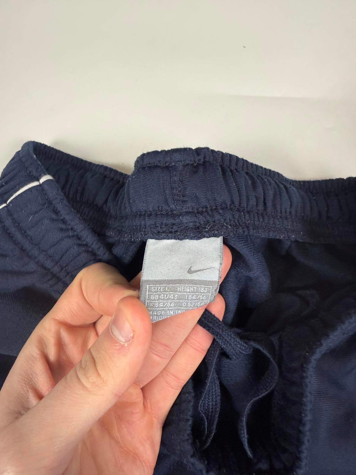 Vintage Nike baggy track pants (L)