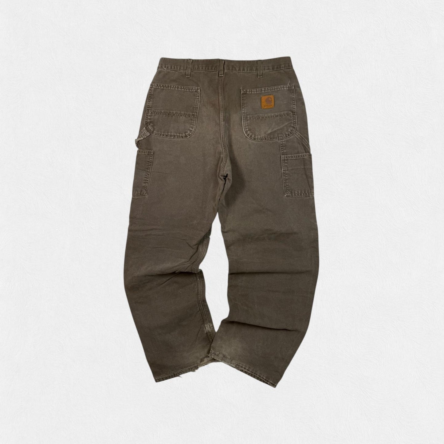 Vintage Carhartt baggy carpenter pants (W36)