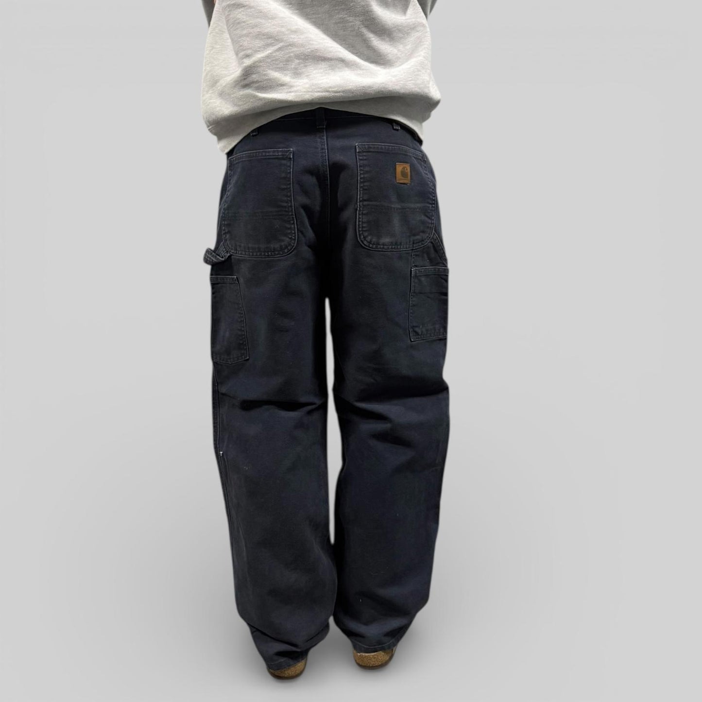 Carhartt baggy carpenter pants (W34)