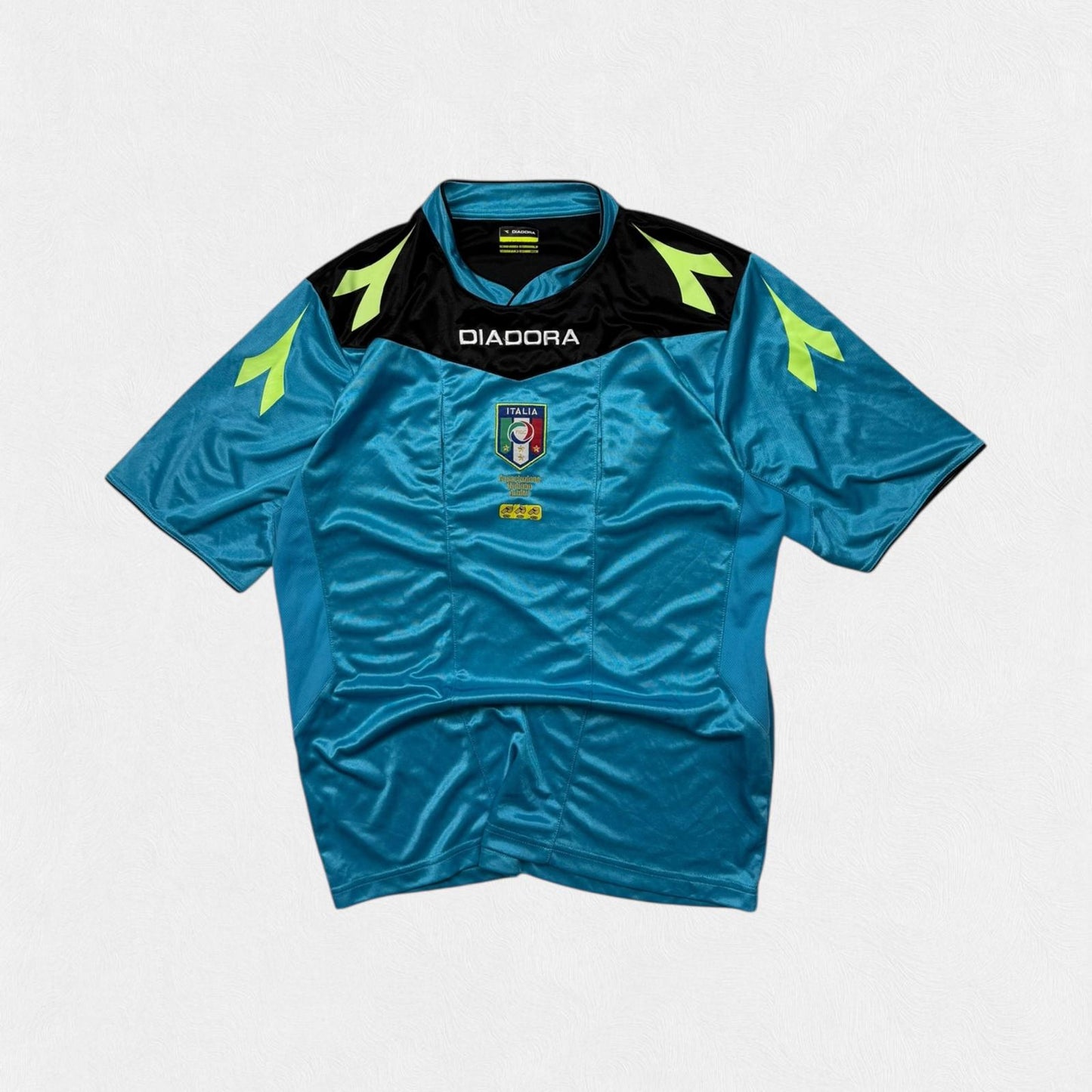 Vintage Italy 2015/16 Diadora referee football shirt (M)
