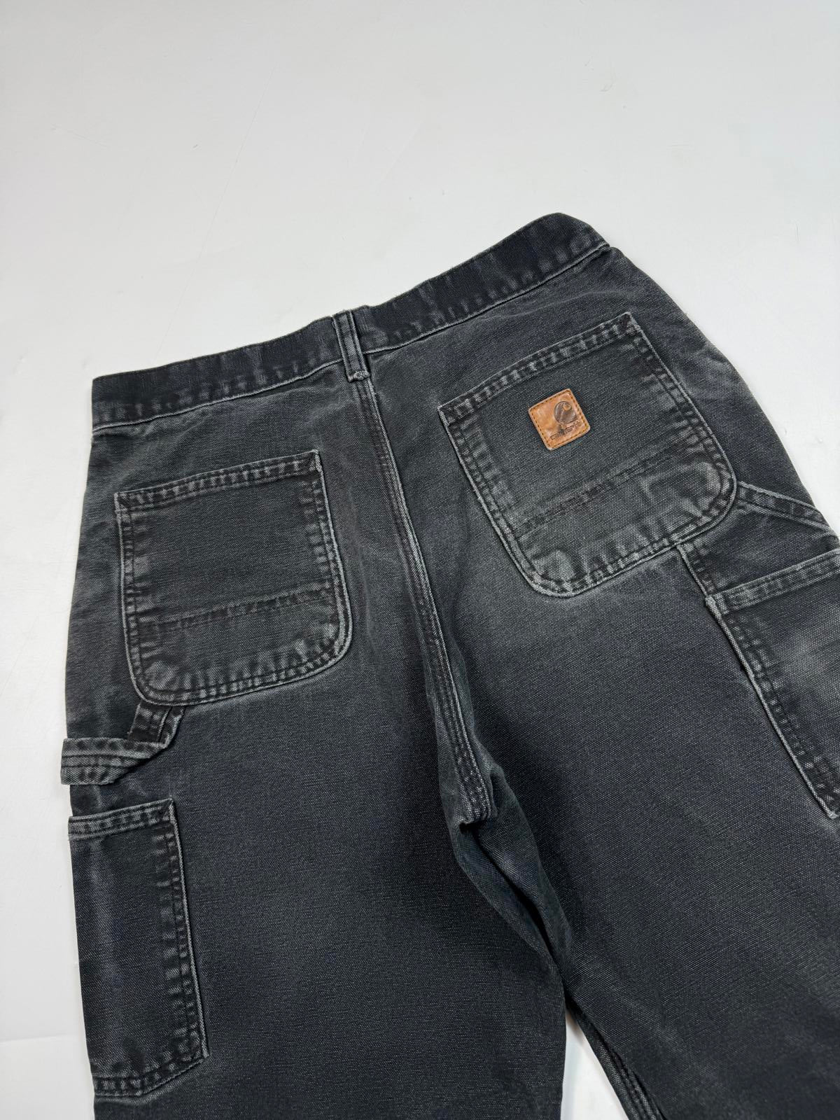 Vintage Carhartt baggy carpenter pants (W30)