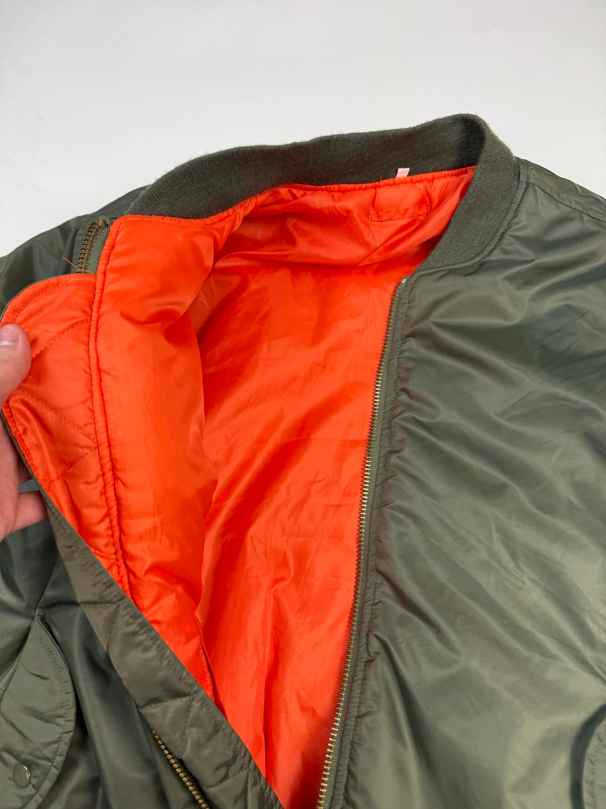 Vintage MA-1 bomber jacket (M)