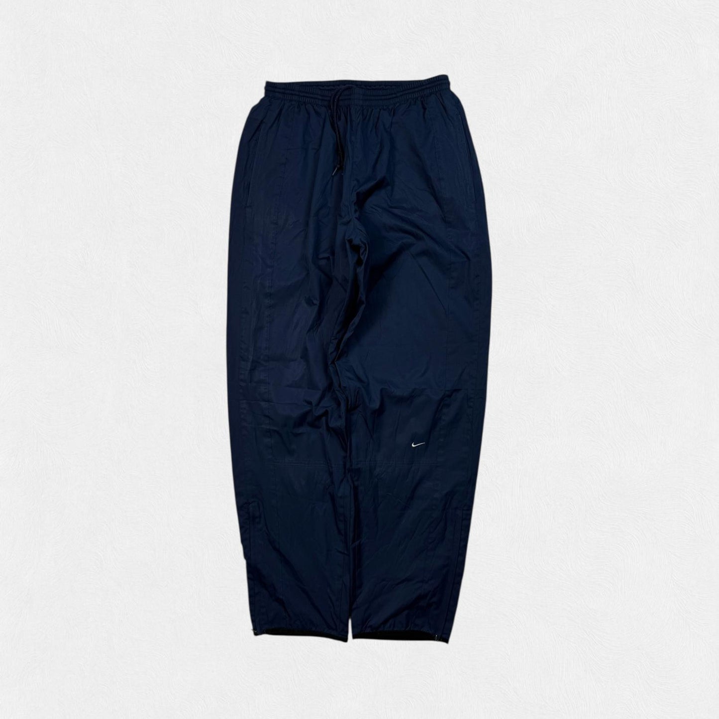 Vintage Nike baggy track pants (M)