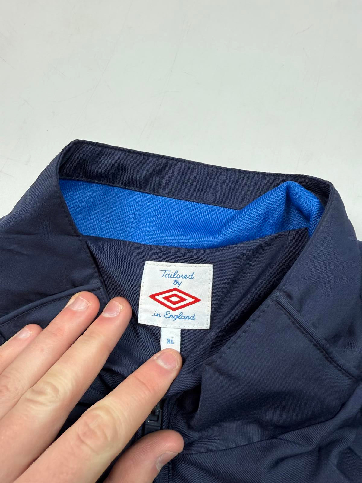 England 2010/11 Umbro football track jacket (XL)