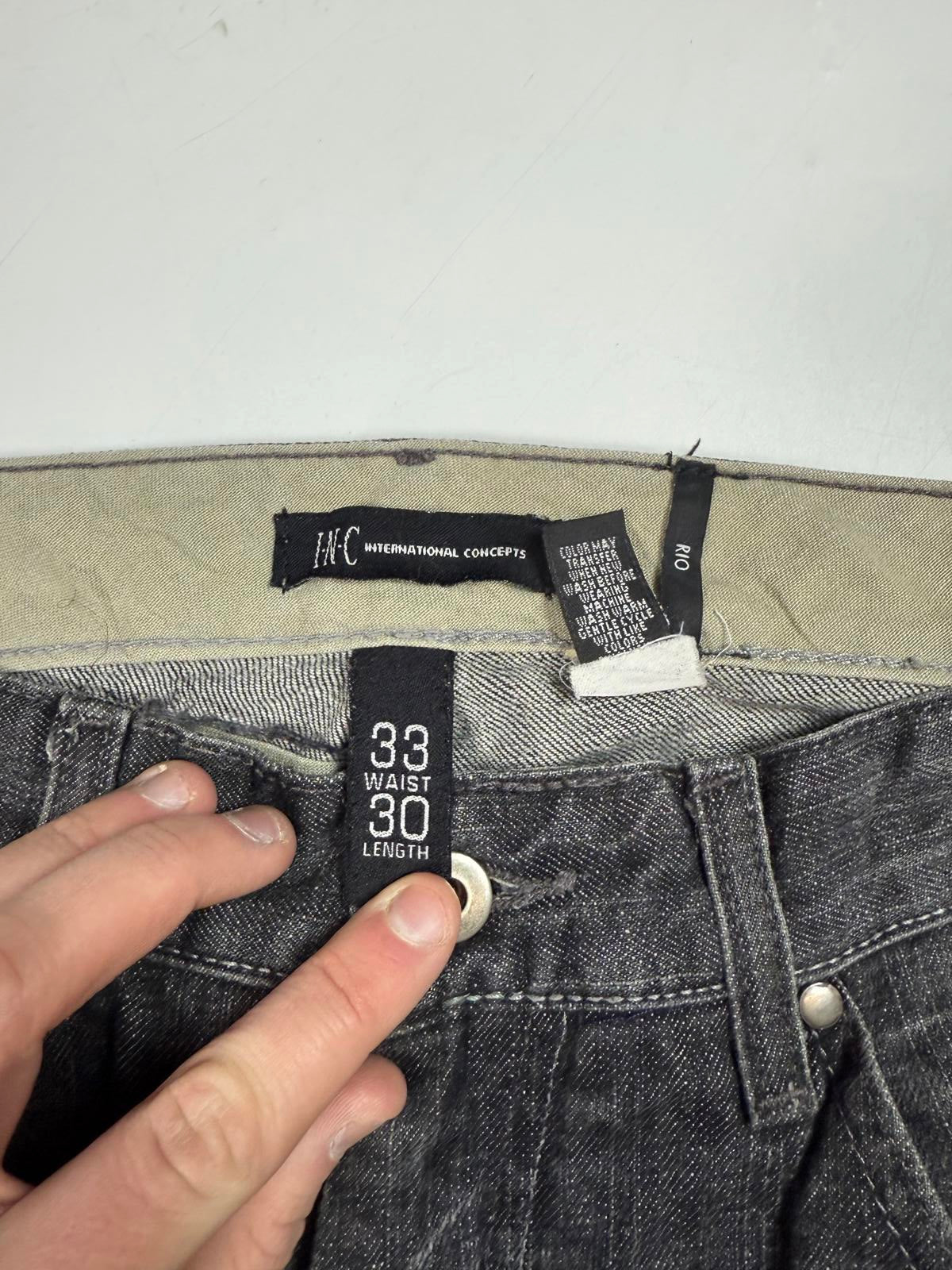 Vintage Y2K baggy bootcut hip hop Jeans (W32)