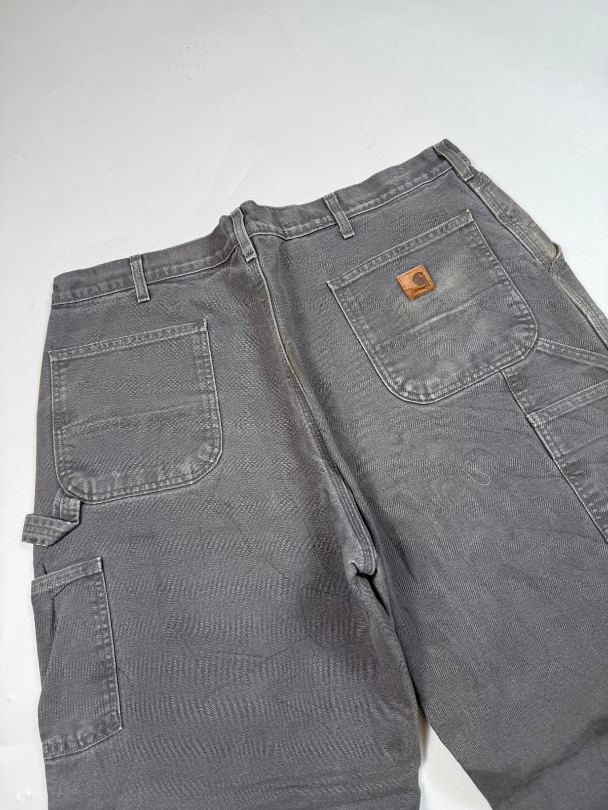 Carhartt baggy fleece lined carpenter pants (W38)