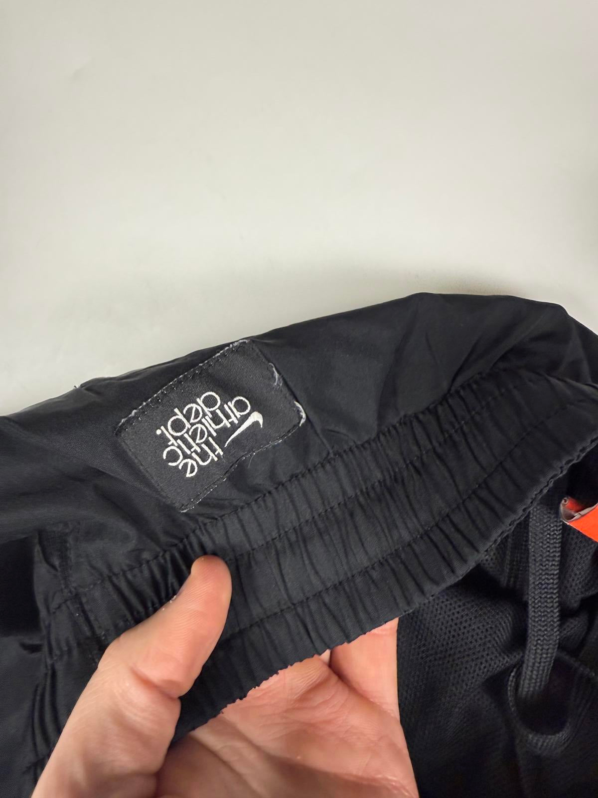 Vintage Nike baggy track pants (L)