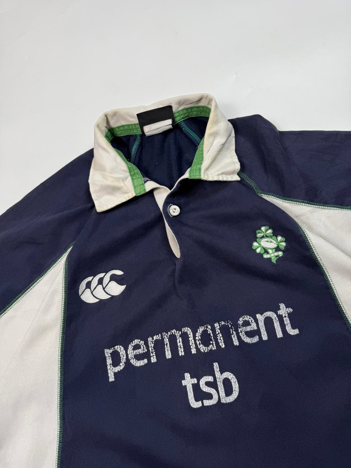 Vintage Ireland 2004/05 Canterbury training rugby shirt (M)