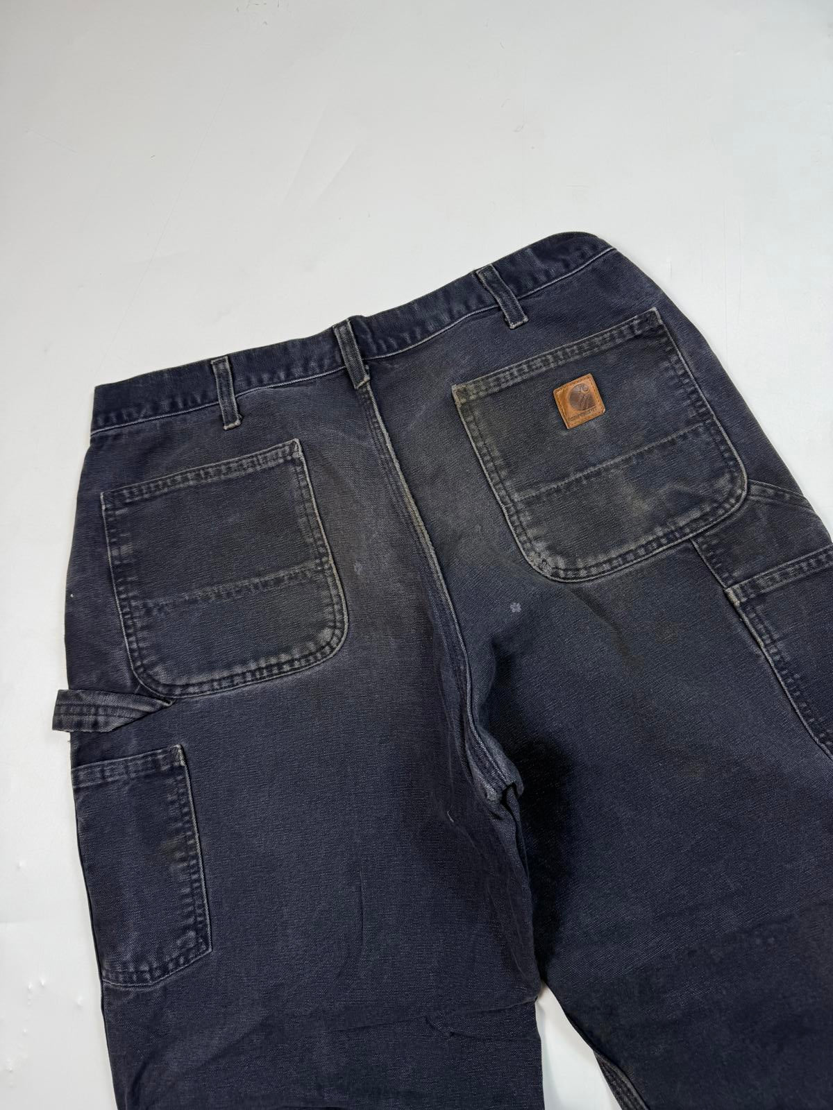 Carhartt baggy carpenter pants (W34)