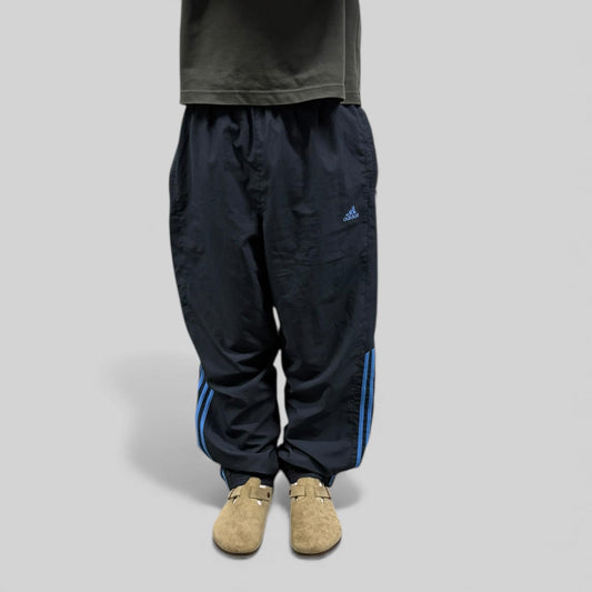 Vintage Adidas baggy track pants (XL)