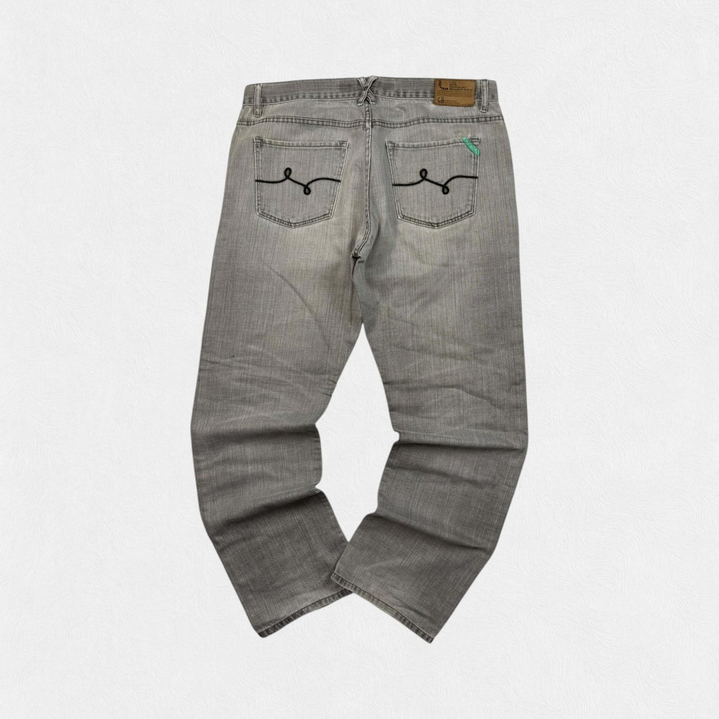 Vintage Y2K baggy hip hop Jeans (W38)