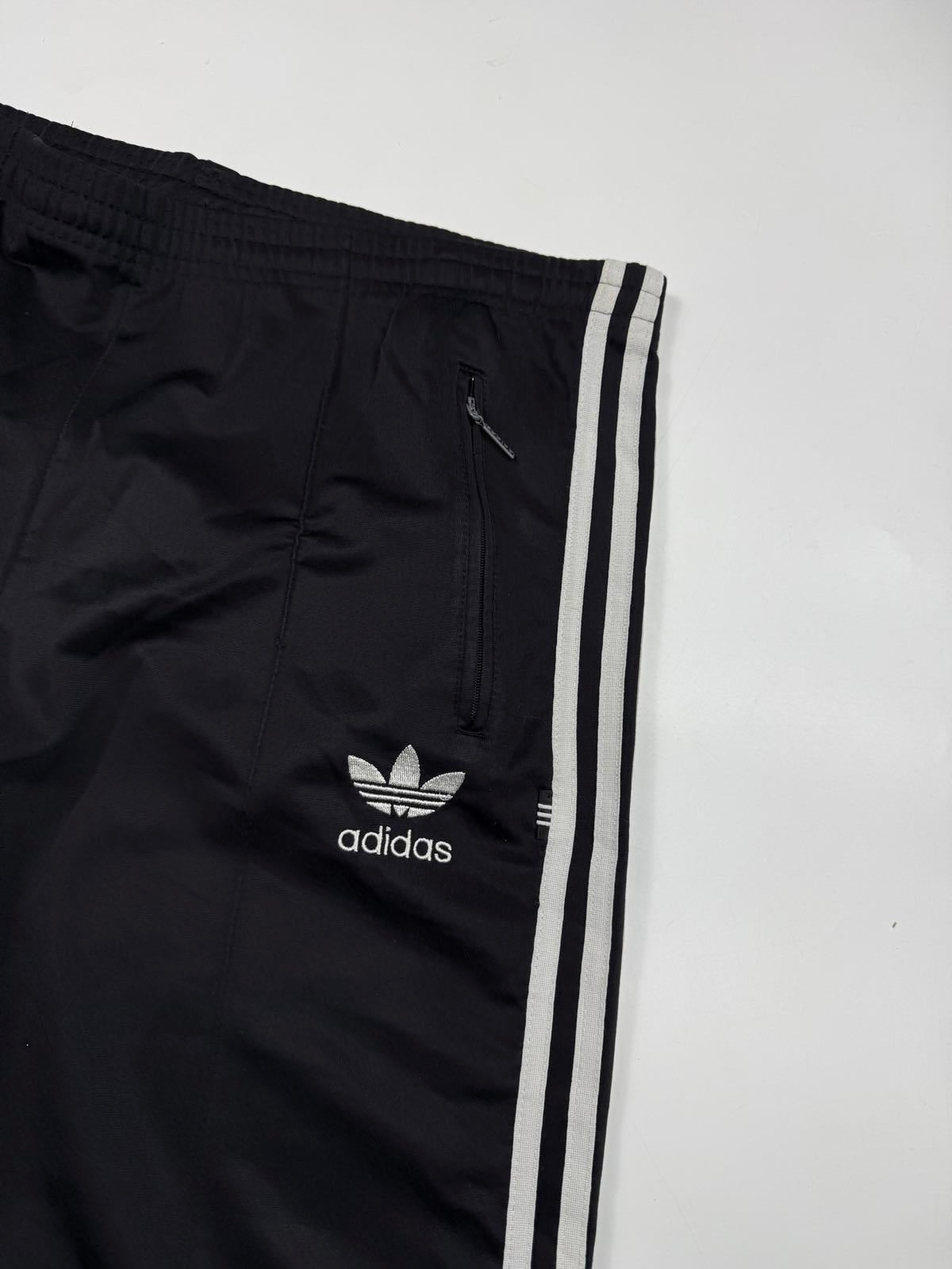 Vintage 90s adidas originals baggy track pants (L)