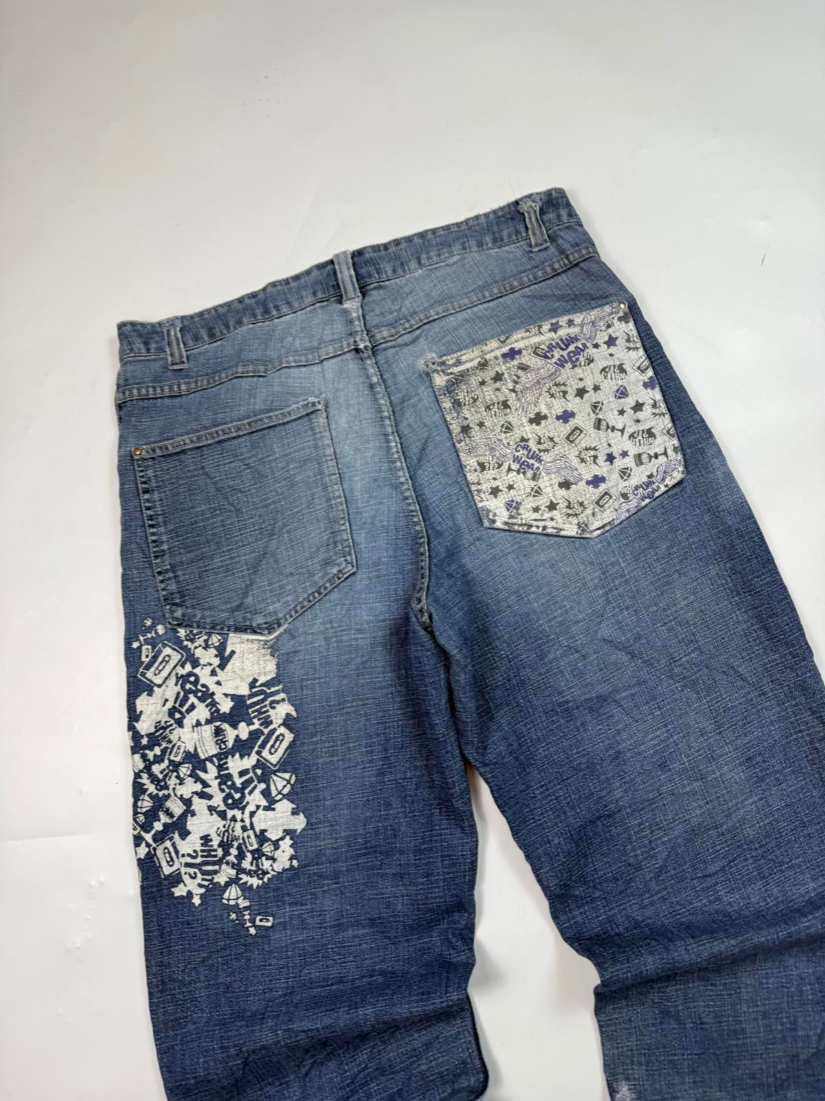 Vintage Y2K baggy hip hop Jeans (W38)