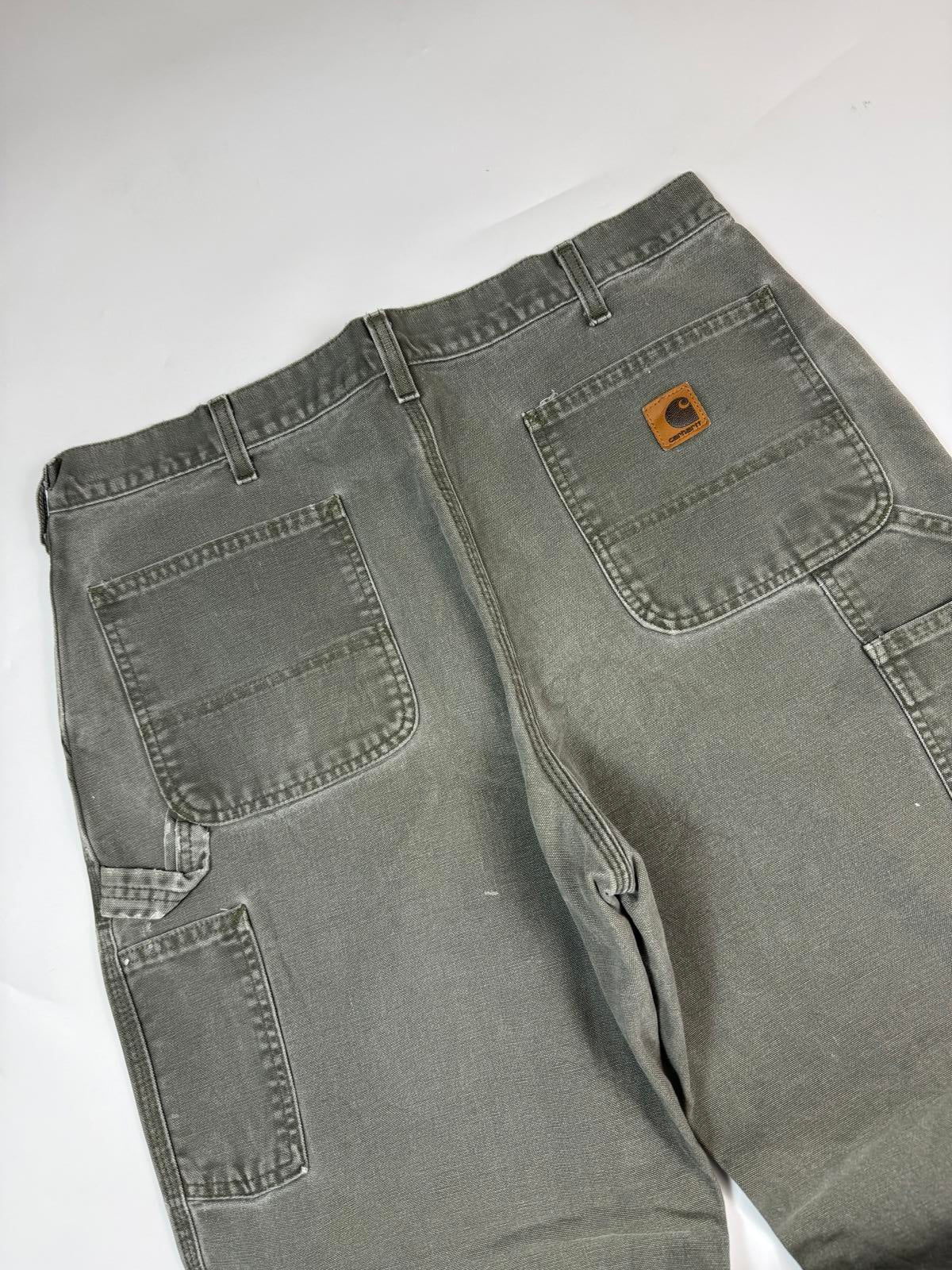 Carhartt baggy carpenter pants (W36)