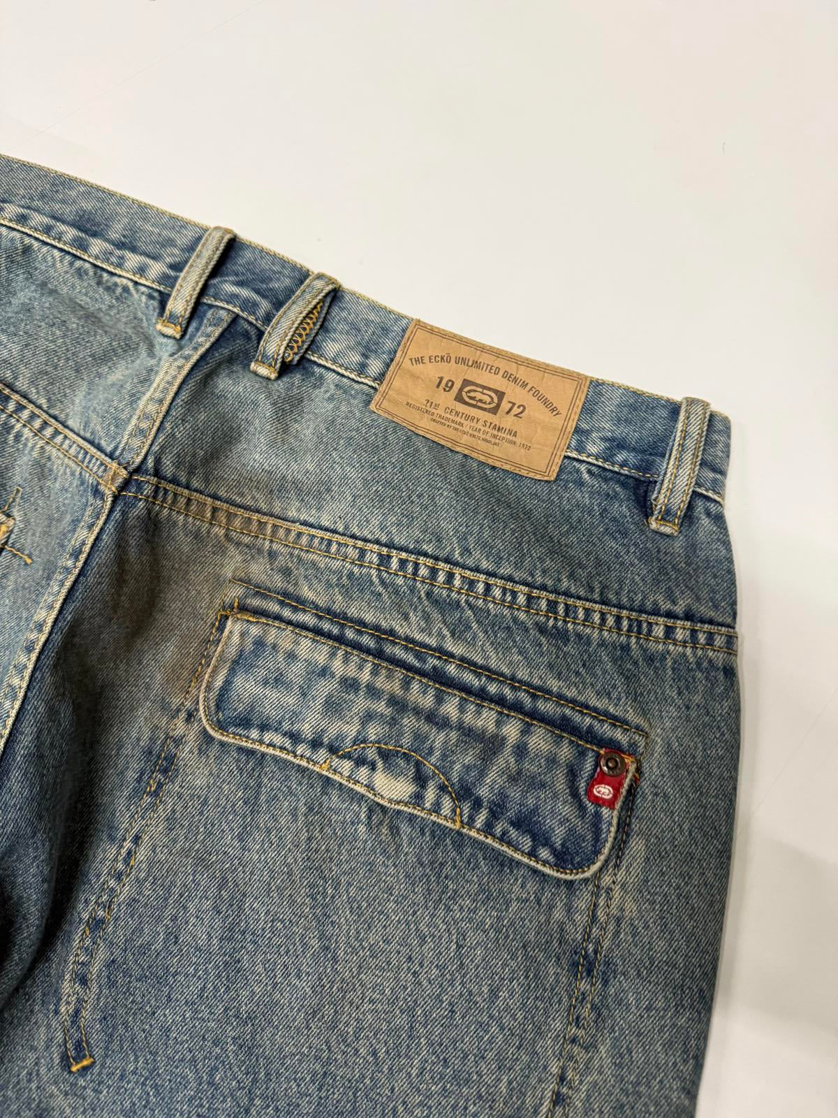 Vintage Ecko Unltd baggy hip hop Jeans (W38)