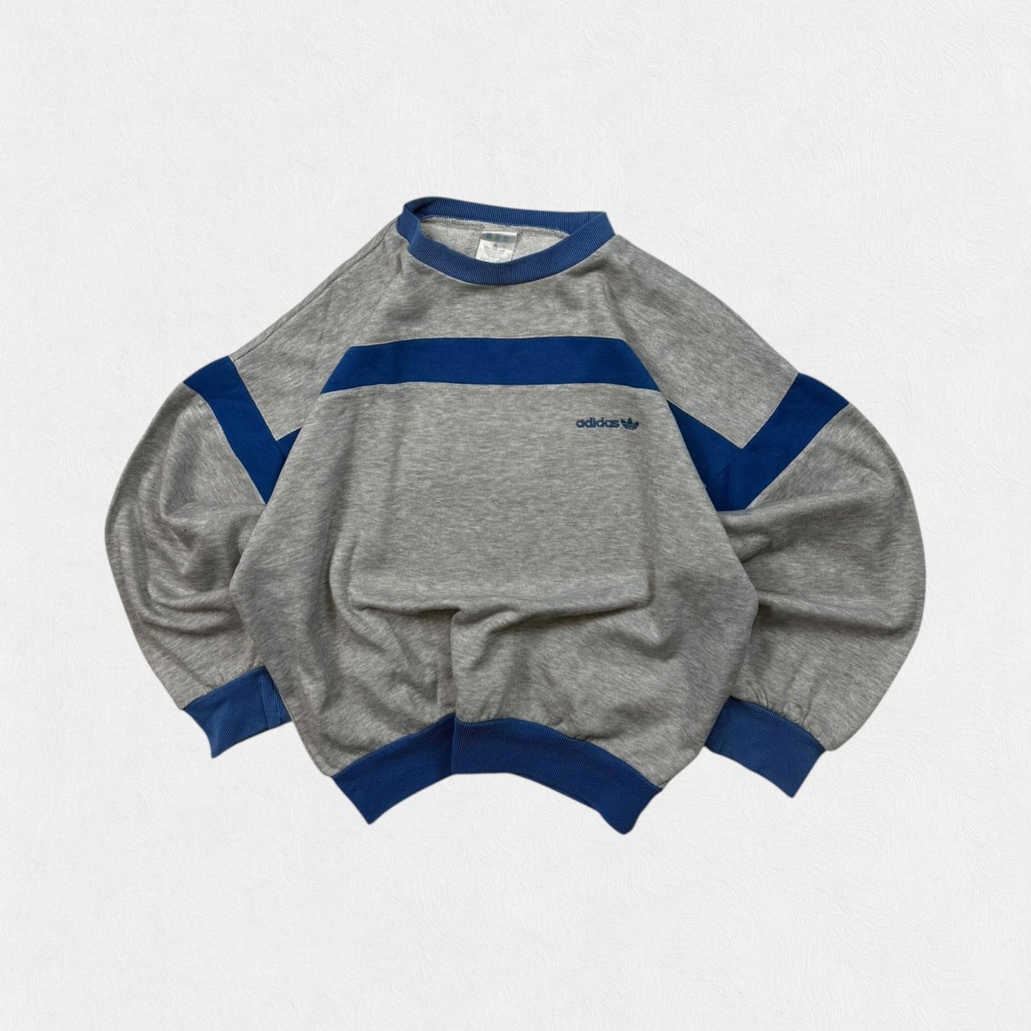 Vintage 90s adidas originals sweatshirt (S)