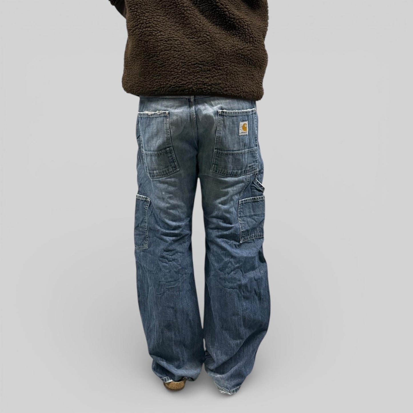 Vintage Carhartt baggy carpenter jeans (W32)