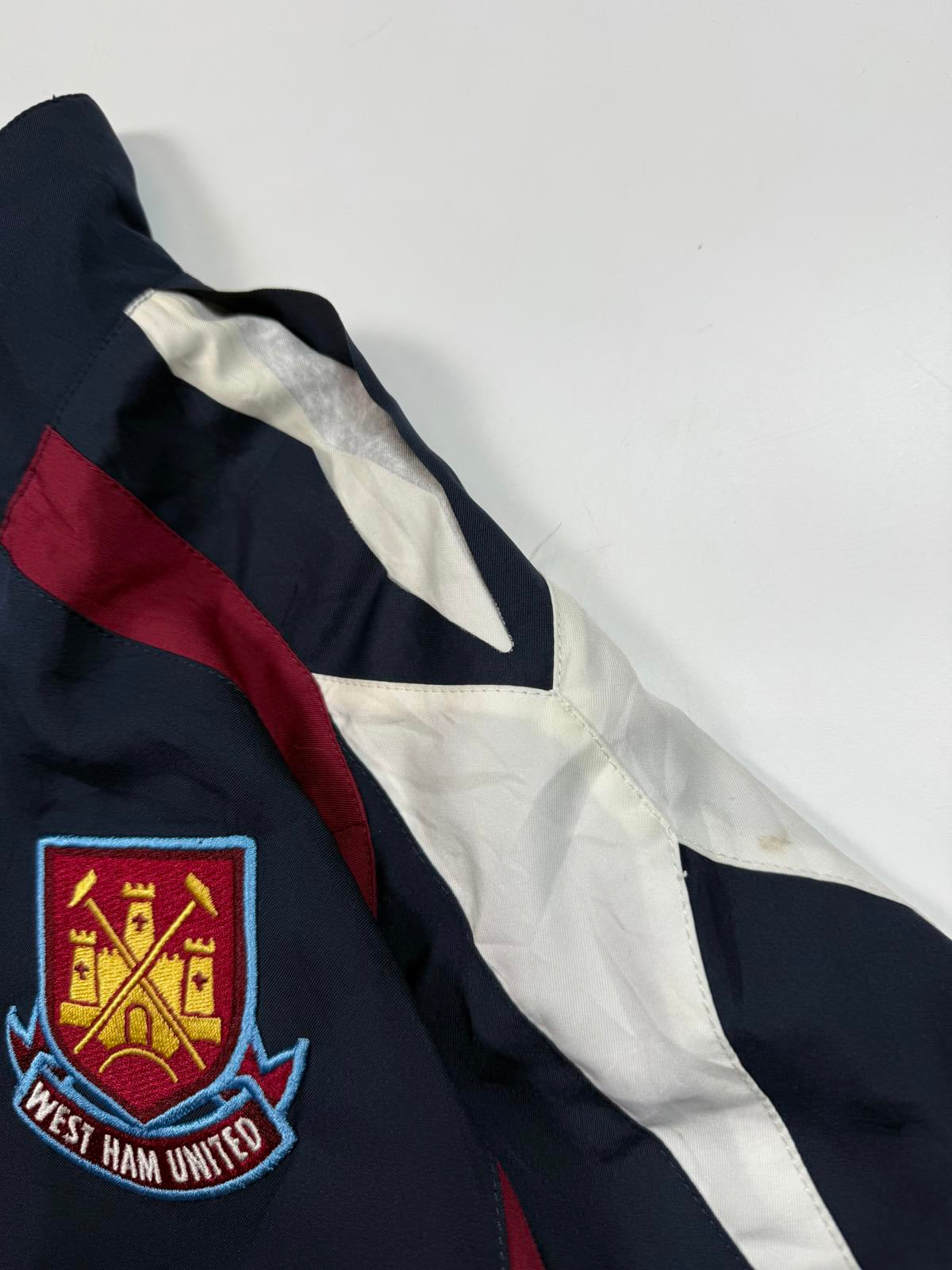 Vintage West Ham 2009/10 Umbro football track jacket (M)