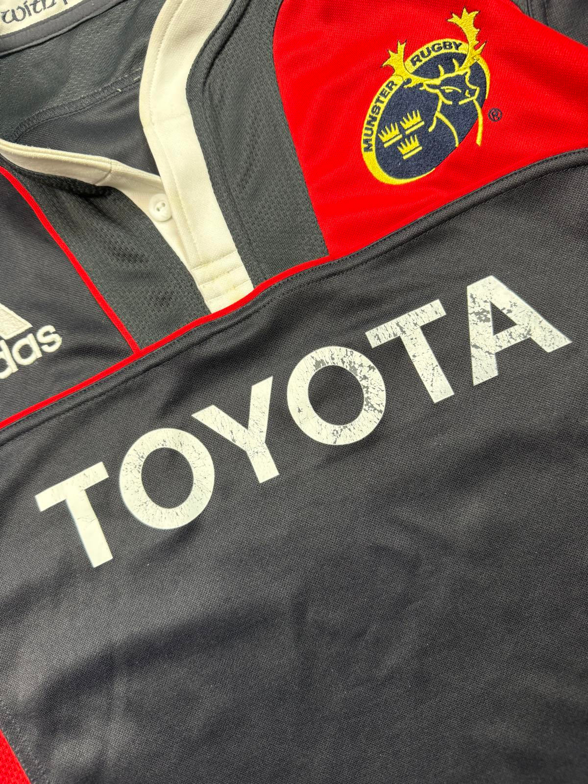 Munster 2010/11 Adidas rugby union shirt (XL)