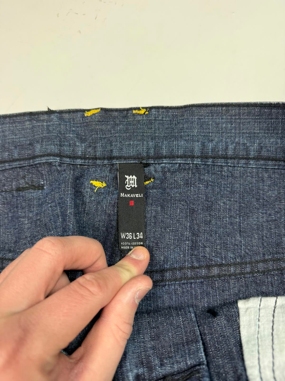 Vintage baggy hip hop denim jeans (W36)