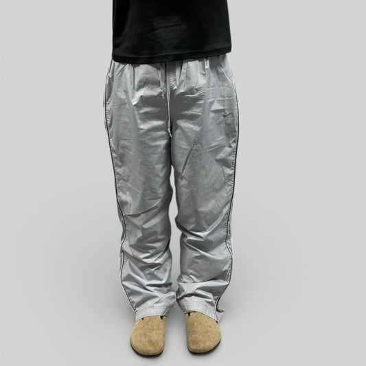 Vintage Nike side stripe baggy track pants (XL)