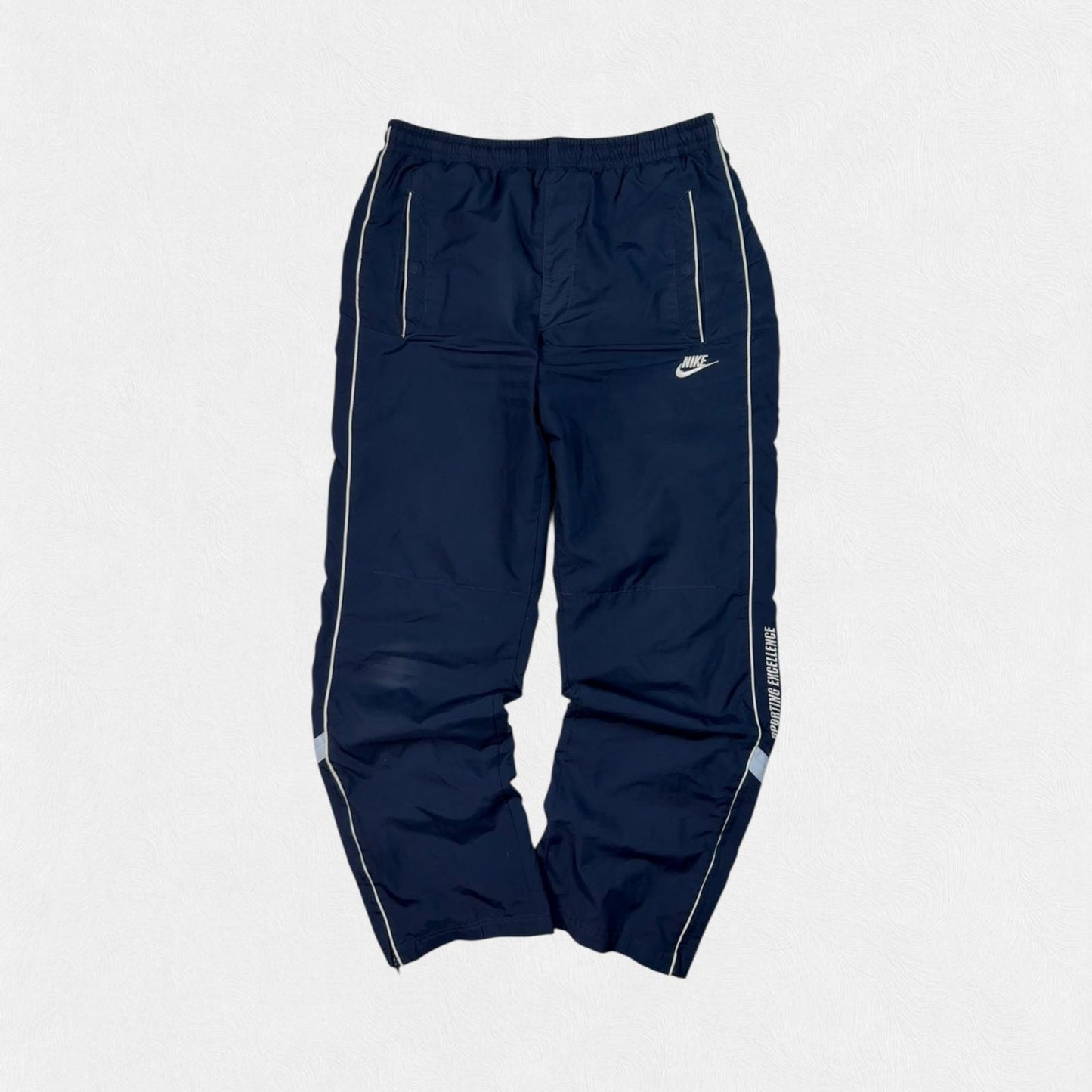 Vintage Nike baggy track pants (S)