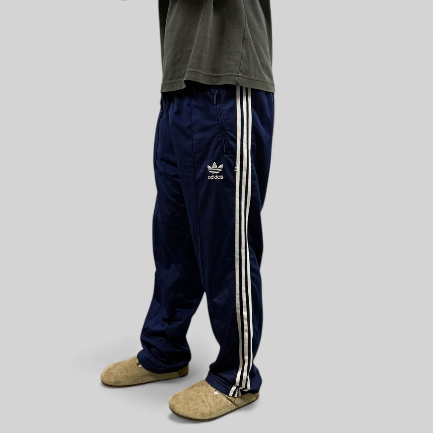 Vintage 90s adidas originals baggy track pants (M)
