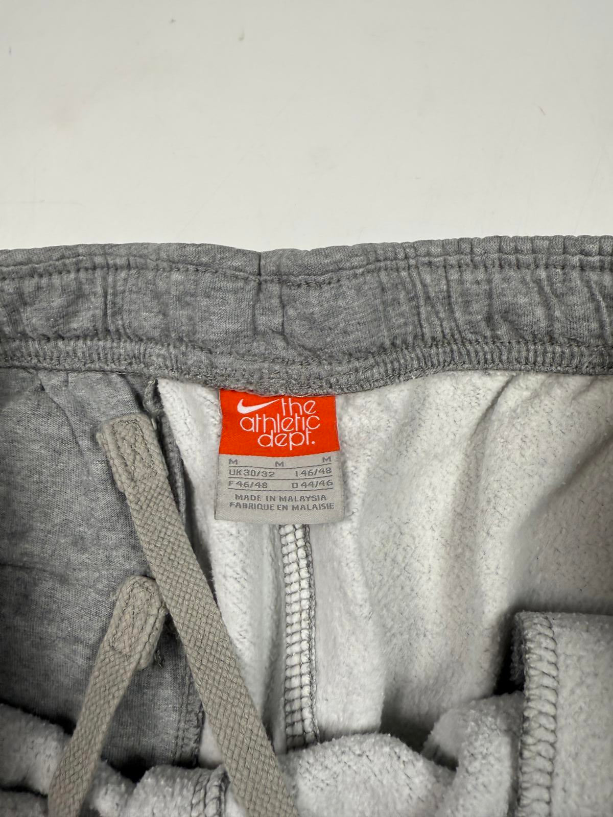 Vintage Nike wide leg baggy joggers (M)