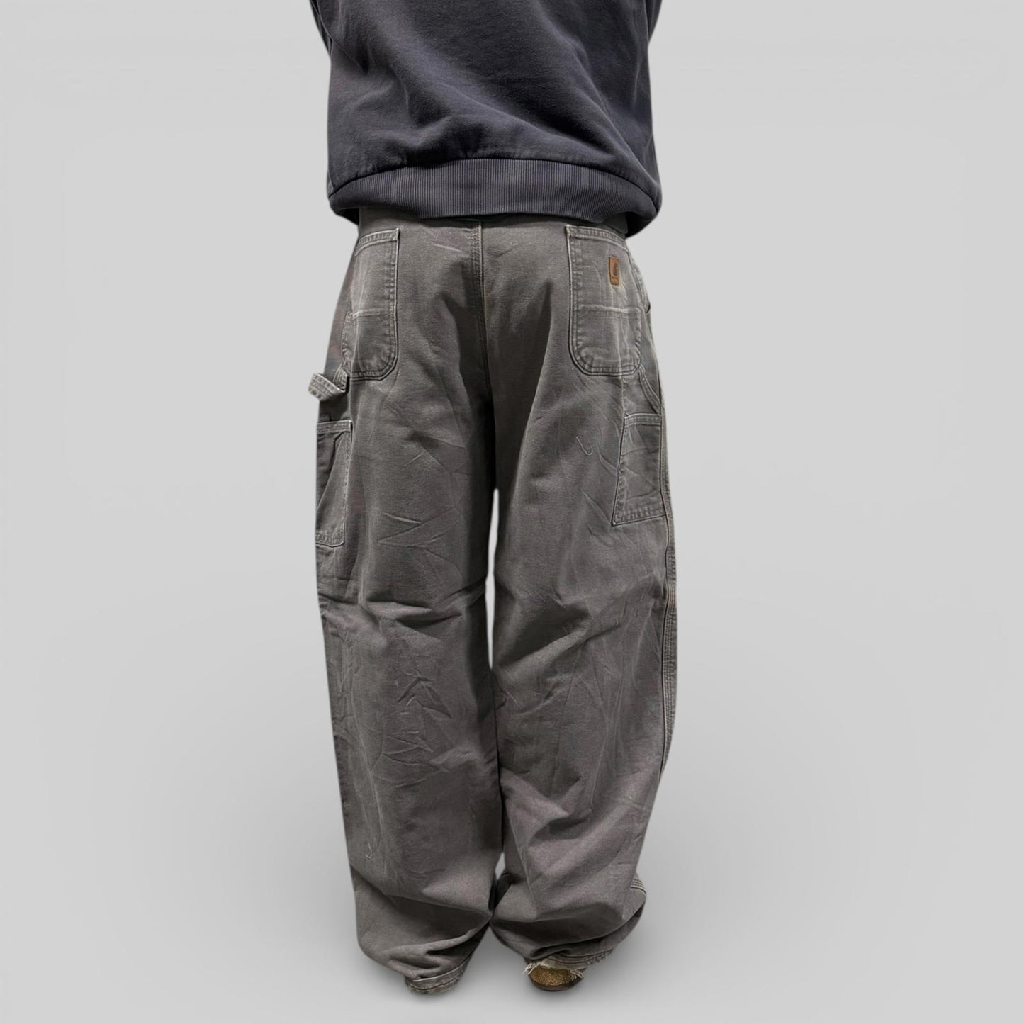 Carhartt baggy fleece lined carpenter pants (W38)