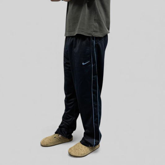 Vintage Nike side stripe baggy track pants (XL)