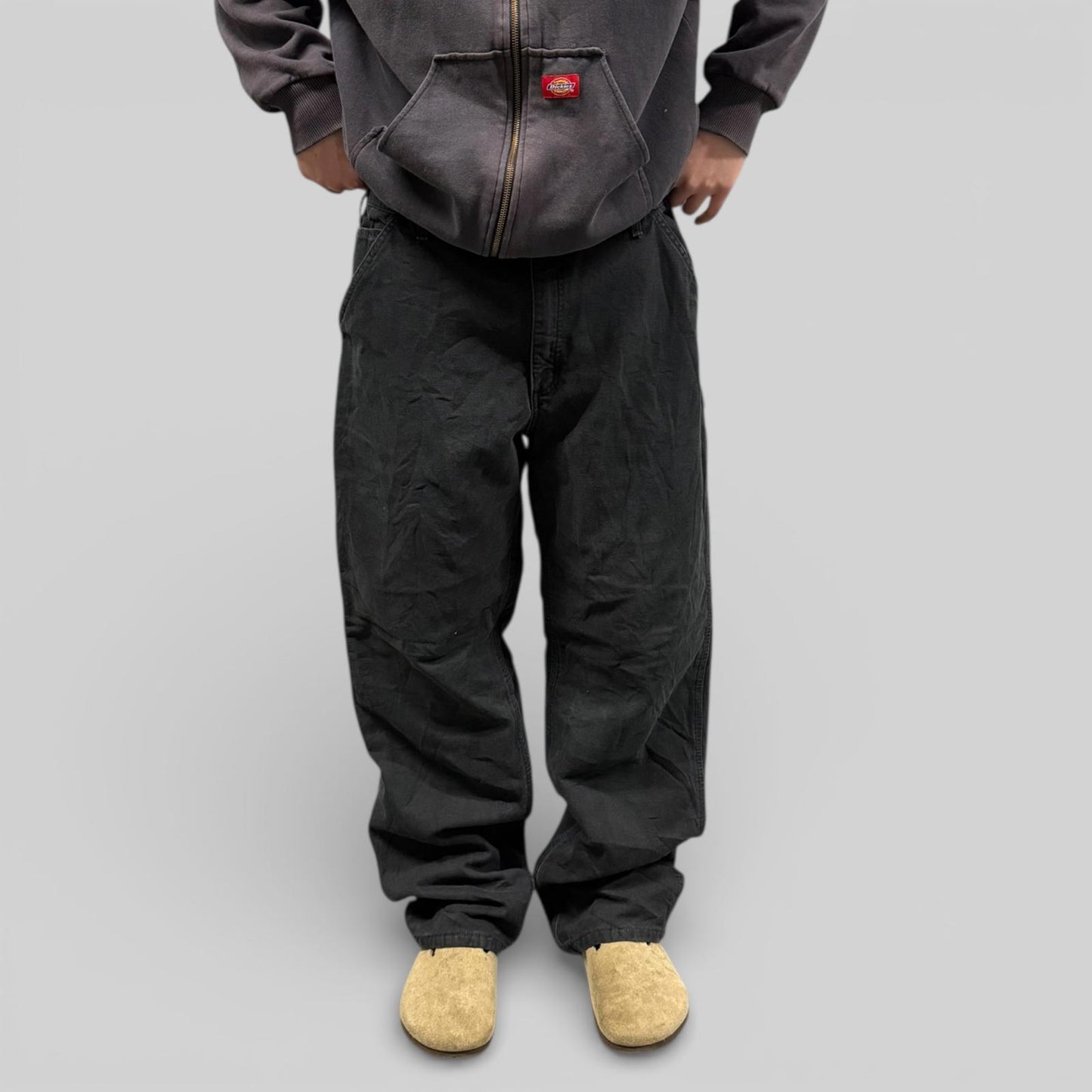 Carhartt baggy carpenter pants (W36)