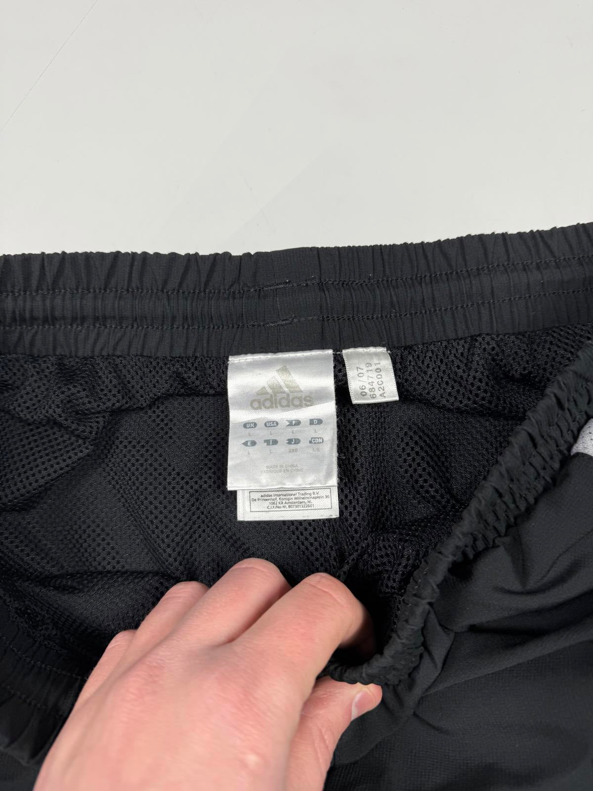 Vintage Y2K Adidas baggy track pants (L)