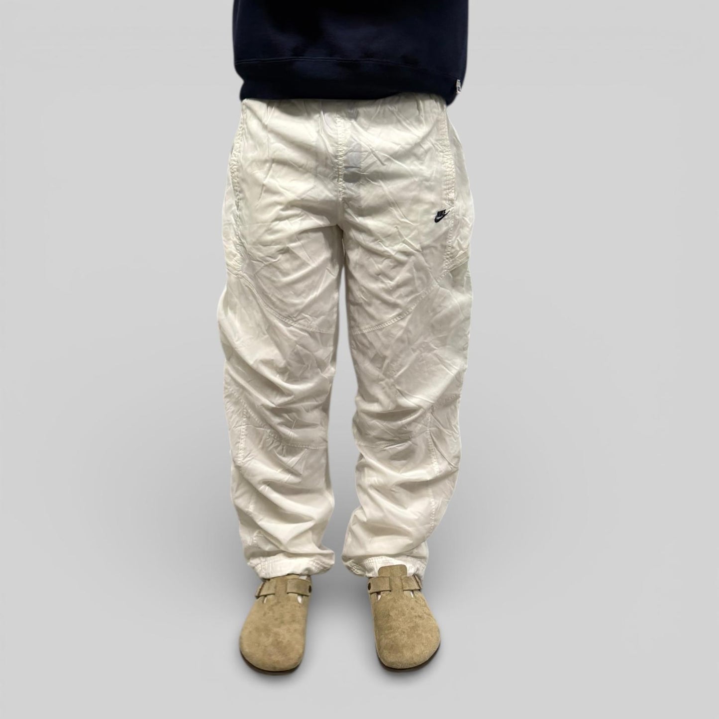 Vintage Y2K Nike baggy track pants (M)