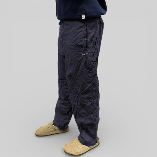 Vintage 90s Nike baggy track pants (L)