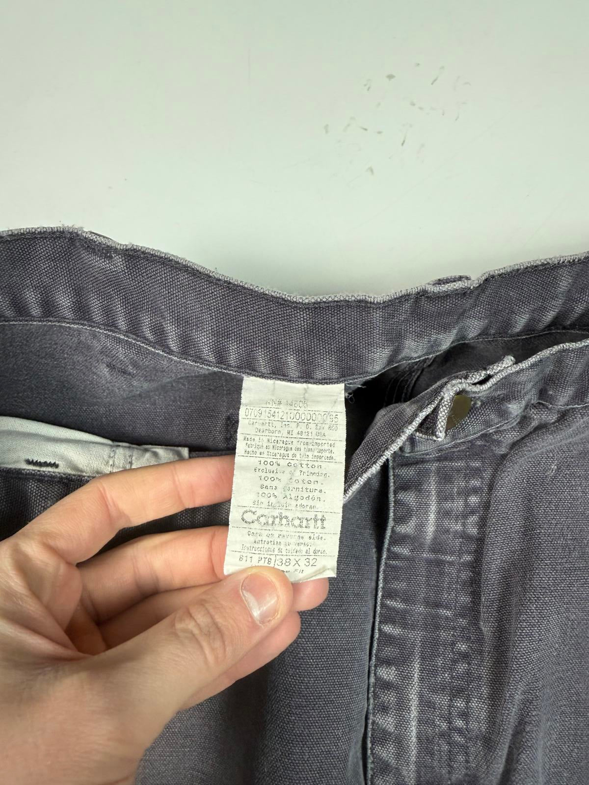 Vintage Carhartt baggy carpenter pants (W38)